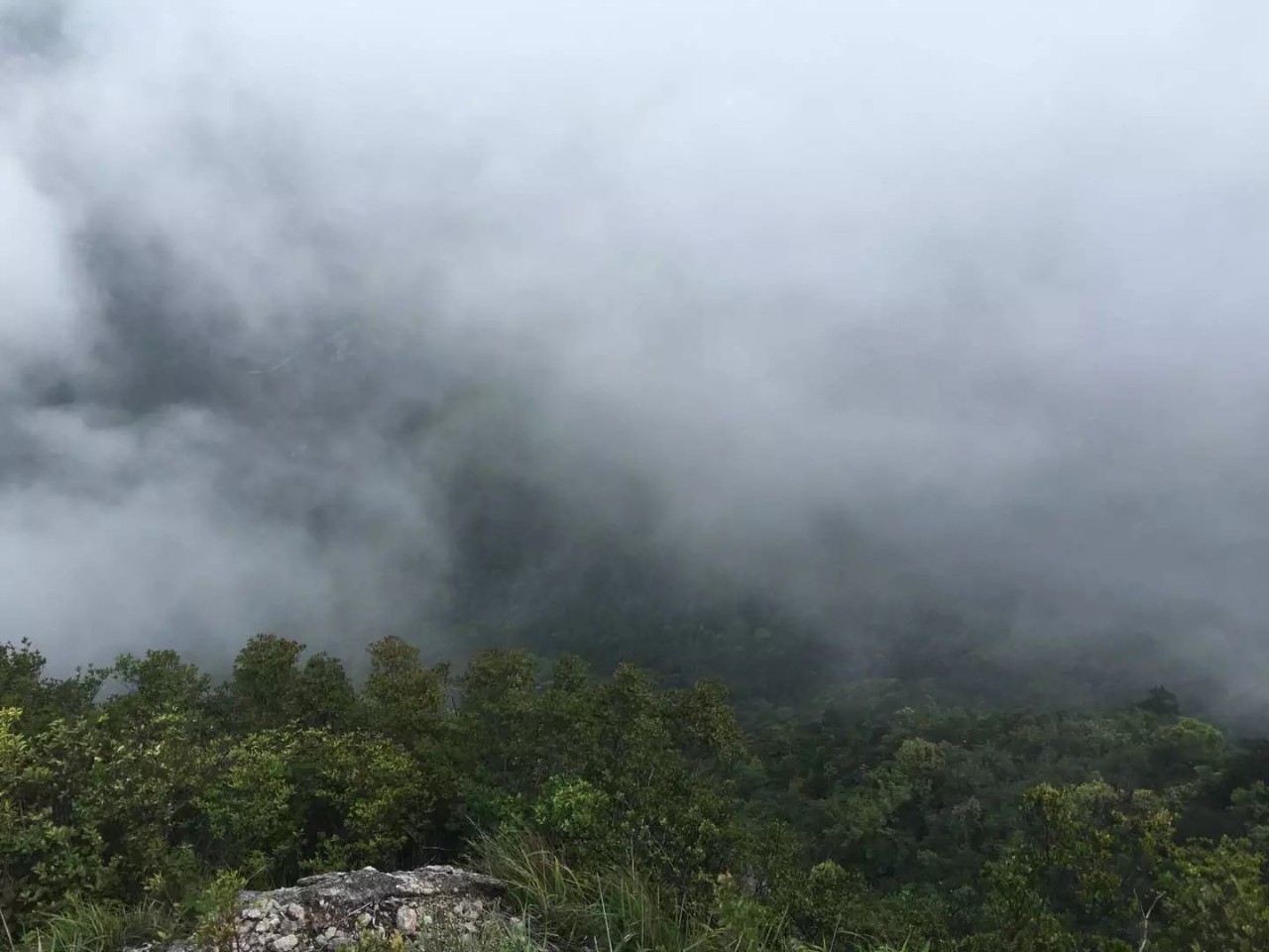 温州雁荡山徒步攻略,雁荡四尖徒步路线