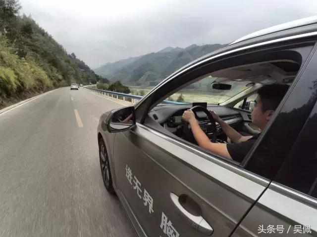 奥迪q73.0t最新版驾驶体验,奥迪q72.0t是什么发动机