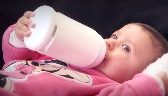 孩子现在还戒不掉奶嘴,父母知道该怎么办吗?