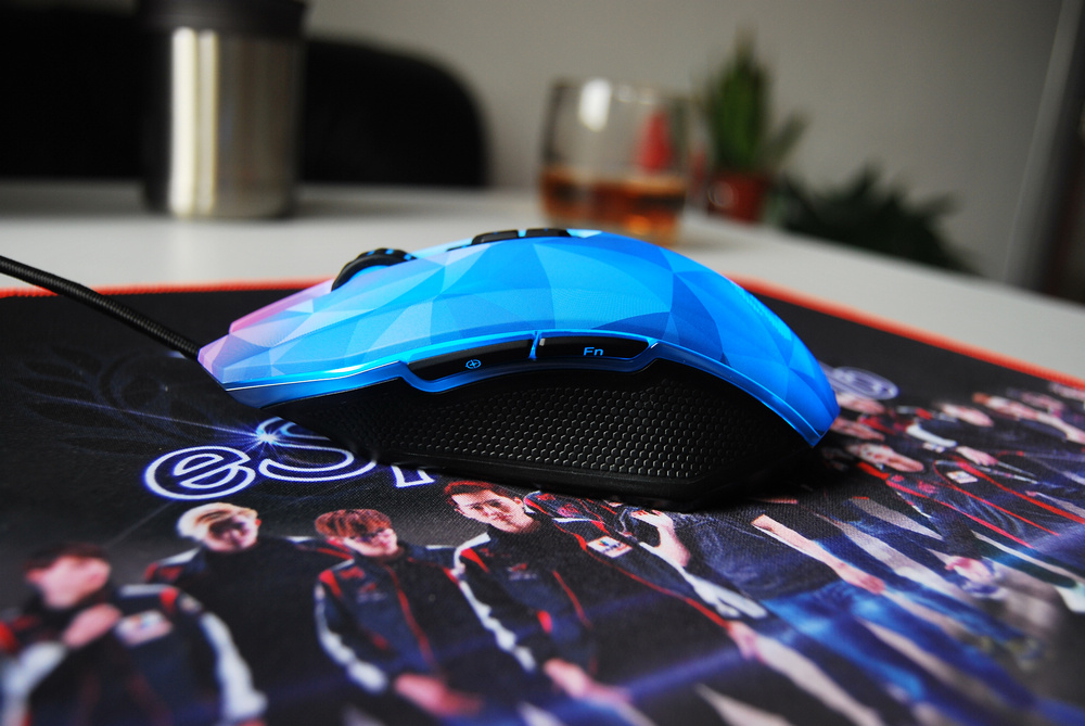 热搜第一的鼠标牧马人升级了！——钻石版牧马人评测