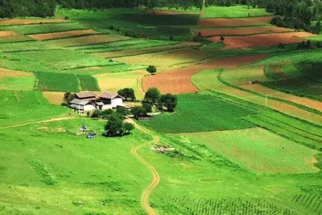 丽江至泸沽湖公路沿途风景,泸沽湖到丽江高速什么时候通车
