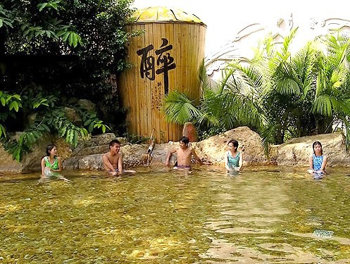 养生御寒泡温泉，盘点国内温泉胜地