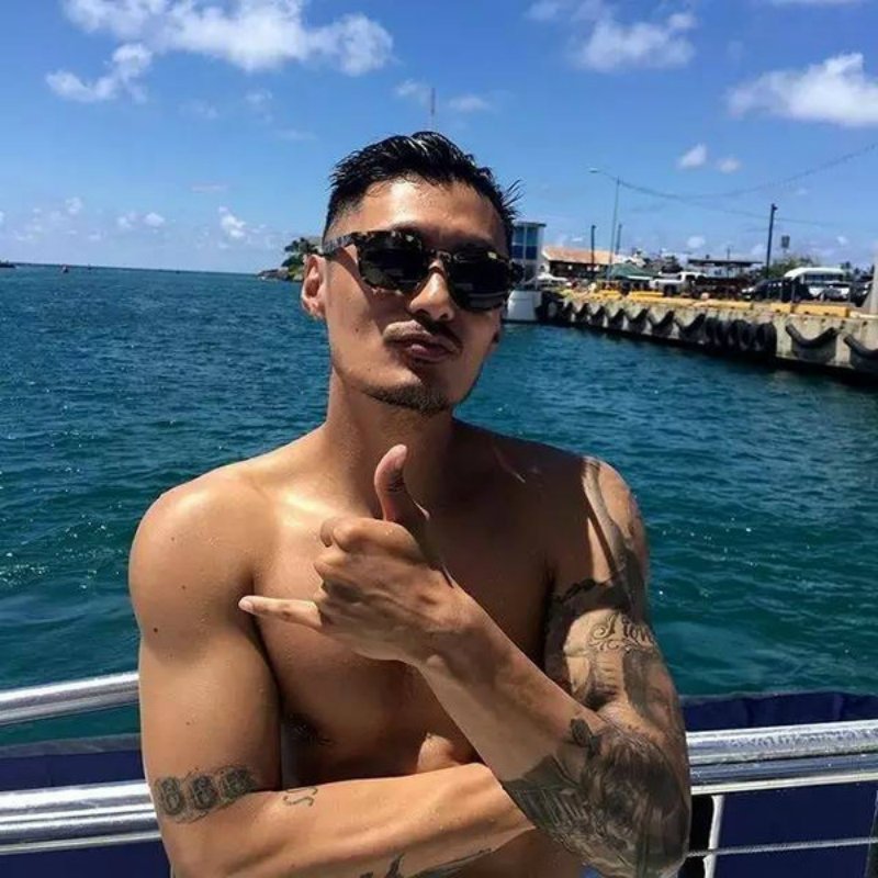 不要只会盲从!跟上余文乐的品味前,先花「5」分钟了解他吧!