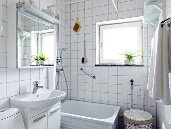 清洗卫浴镜子,简单实用的卫浴清洁保养方法