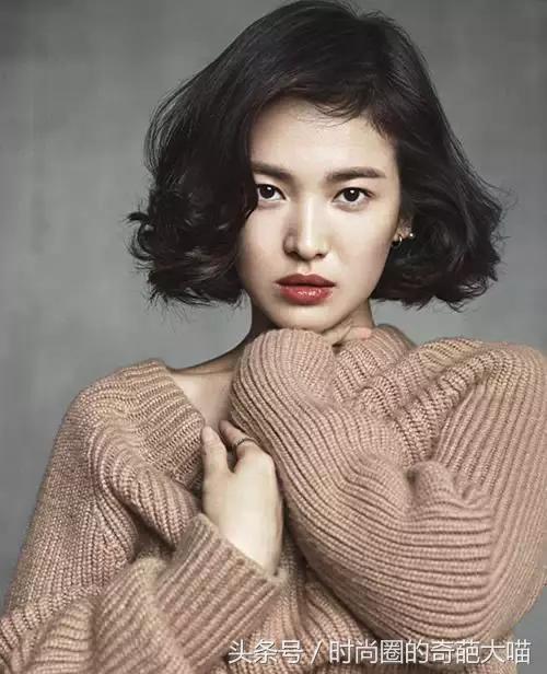 短发比较多扎发简单又好看,短发学生怎么扎霸气短发有刘海