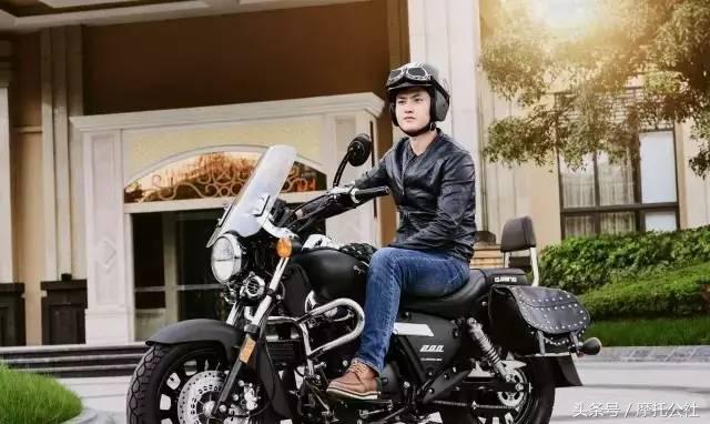 钱江SUPERLIGHT200出口版美式太子国内上市