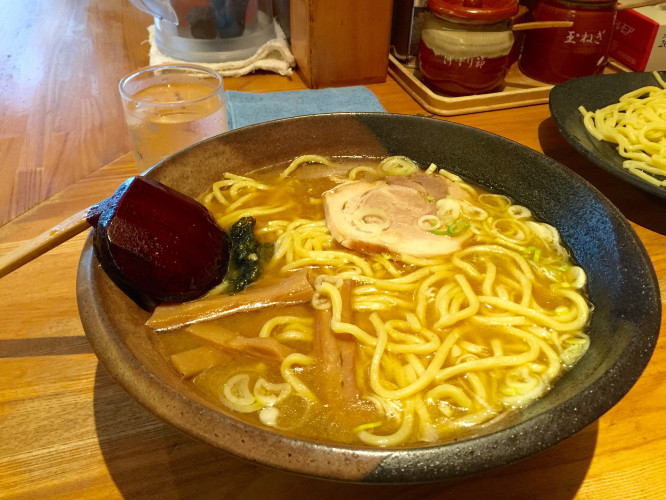 初秋日本快步东京，慢行北海道，泡汤美食8日