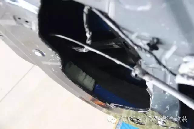 福克斯汽车隔音,福克斯车门隔音棉和止震板