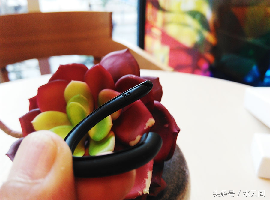 苹果7支持最新的耳机吗,iphone7都是用蓝牙耳机吗