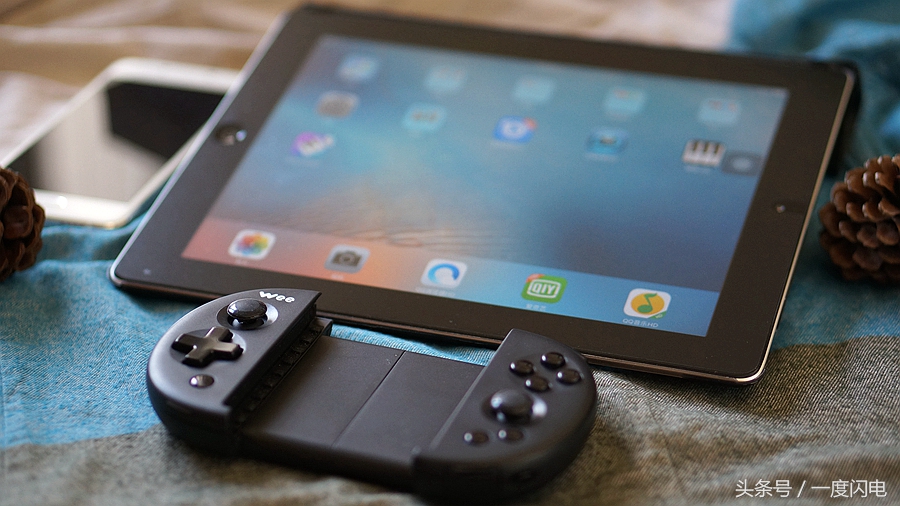 飞智wee手柄支持ios15.0,飞智游戏手柄wee拉伸手柄