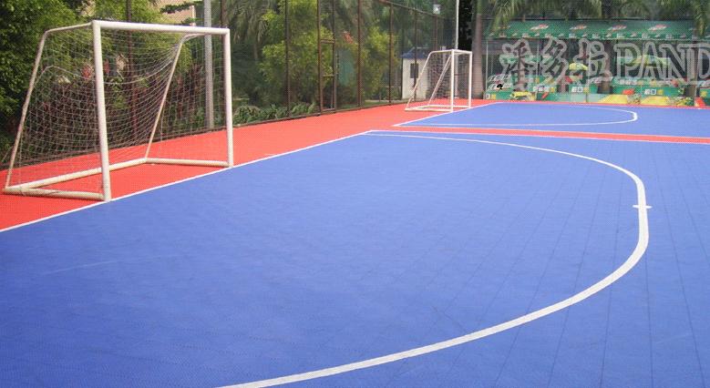 踢球的人球鞋推荐,踢球者必学