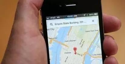 加油黄灯亮了再去加油合适吗,加油亮红灯还能开几公里