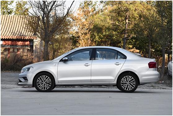 新款捷达长啥样,捷达2019款对比2017款宝来