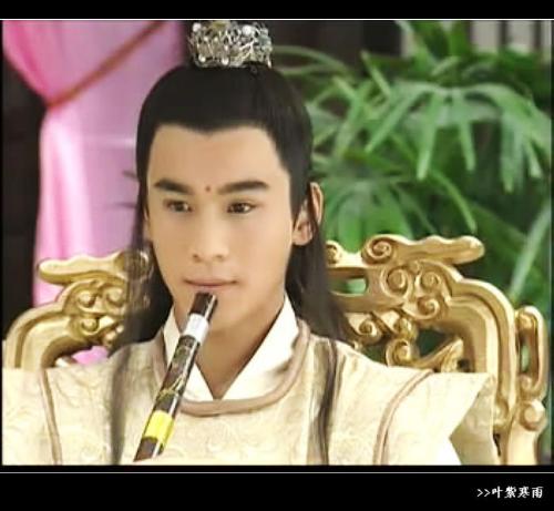 电脑里存了很久的东西，那些用情至深的人儿谁让你柔肠寸断