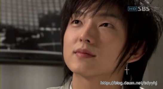 电脑里存了很久的东西，那些用情至深的人儿谁让你柔肠寸断