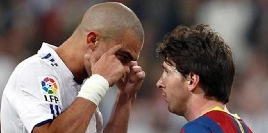 脚踢梅西,脚踢梅西的视频