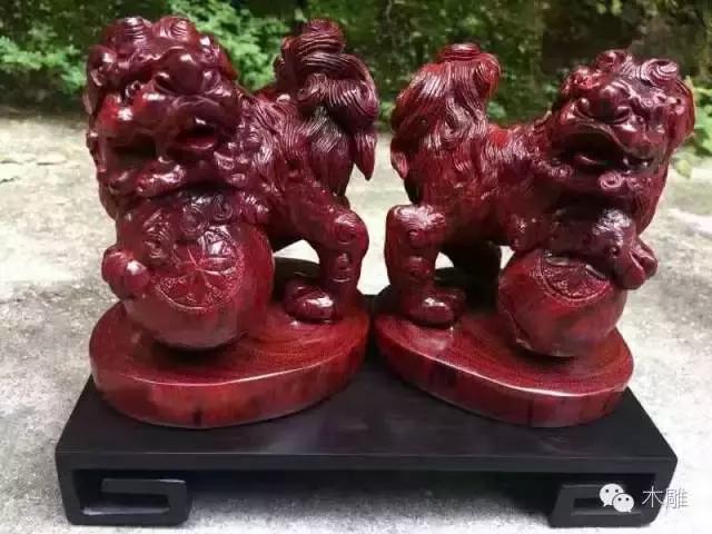 带星星的手串都是什么材质,小叶紫檀带星星是真的吗