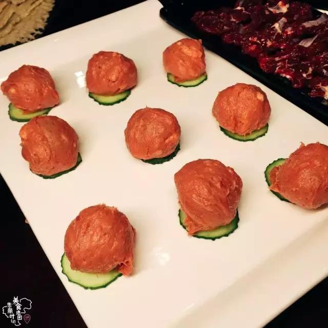 一年3家店！这家火爆的潮牛又来占领岳阳街啦！