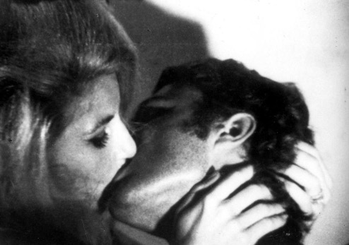 《突破》电影,天堂电影院吻戏片尾