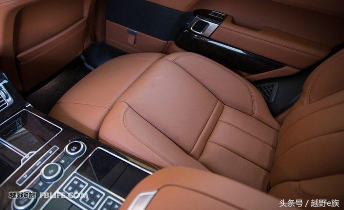 添越vs揽胜大小,添越实车对比揽胜