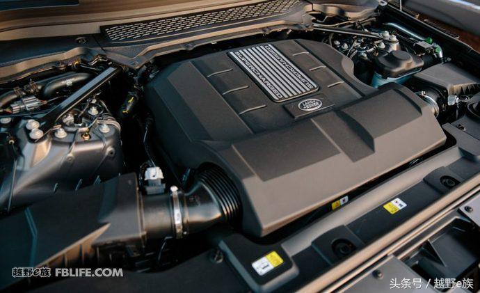 添越vs揽胜大小,添越实车对比揽胜