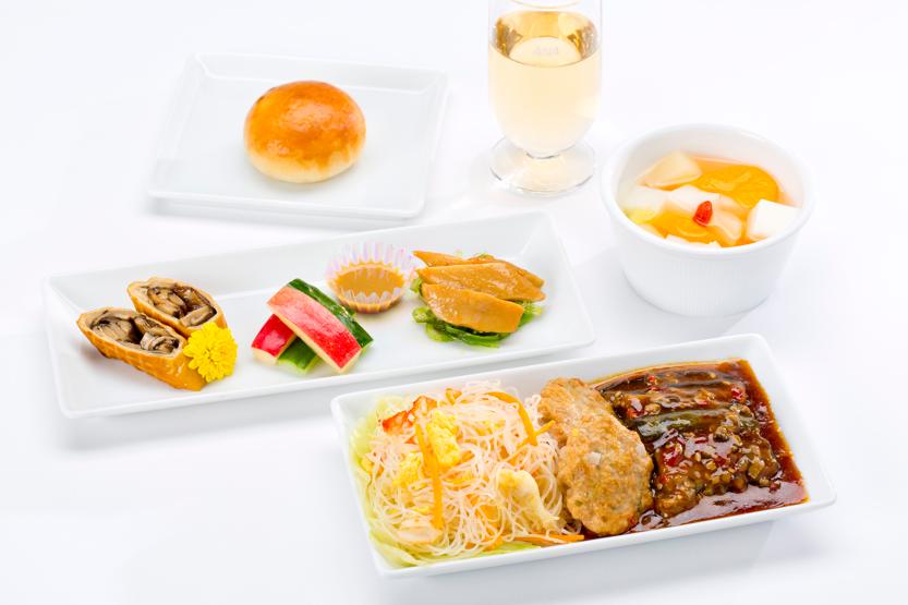 全日空和日本航空哪家好,全日空航空官网攻略