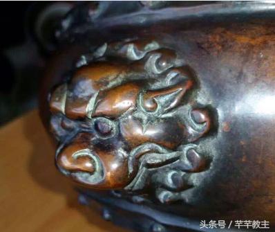 鉴宝专家互撕,鉴宝专家与民间收藏家的争论