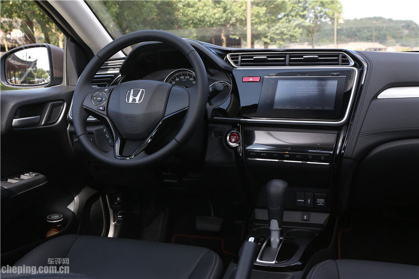 师出同门之争,师出同门却各有高招