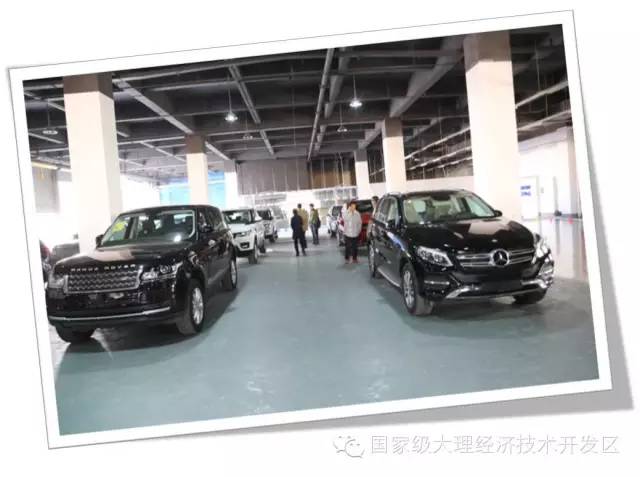 今天开始大理呢各位在家门口也能买外国商品啦！