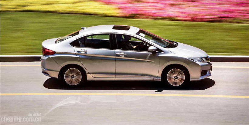 师出同门之争,师出同门却各有高招