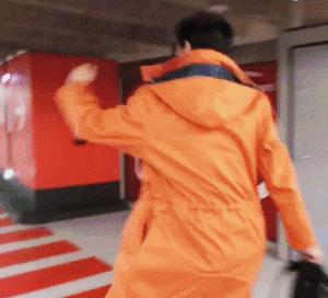 夜华用剑刺素锦杨洋刘亦菲,夜华君哭戏