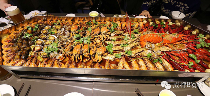 成都这3家餐厅，告诉你什么叫真正的大大大大大餐