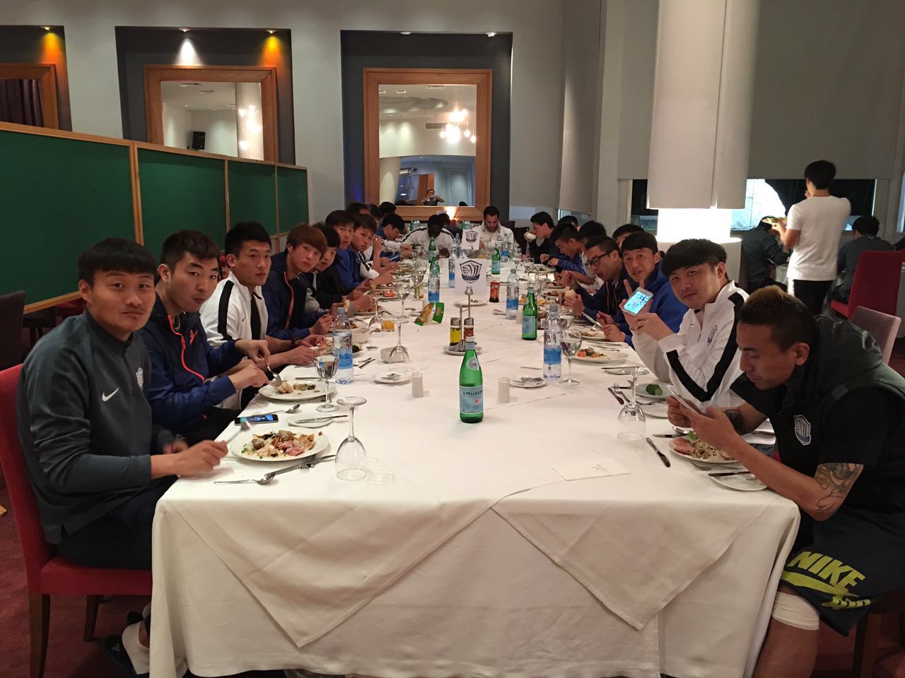 中国职业球员vs业余球员的差距,中国足球职业球员vs业余球员