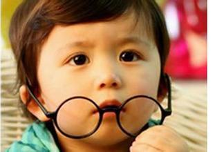 宝宝眼睛容易发生的常见病,做哪些事对宝宝视力有影响