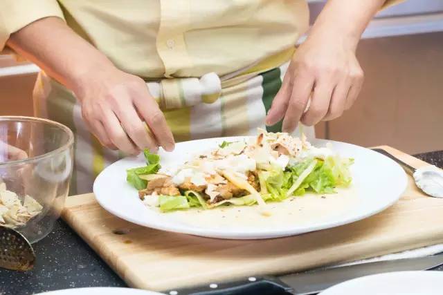 土耳其烤肉正宗做法,正宗土耳其烤肉卷饼