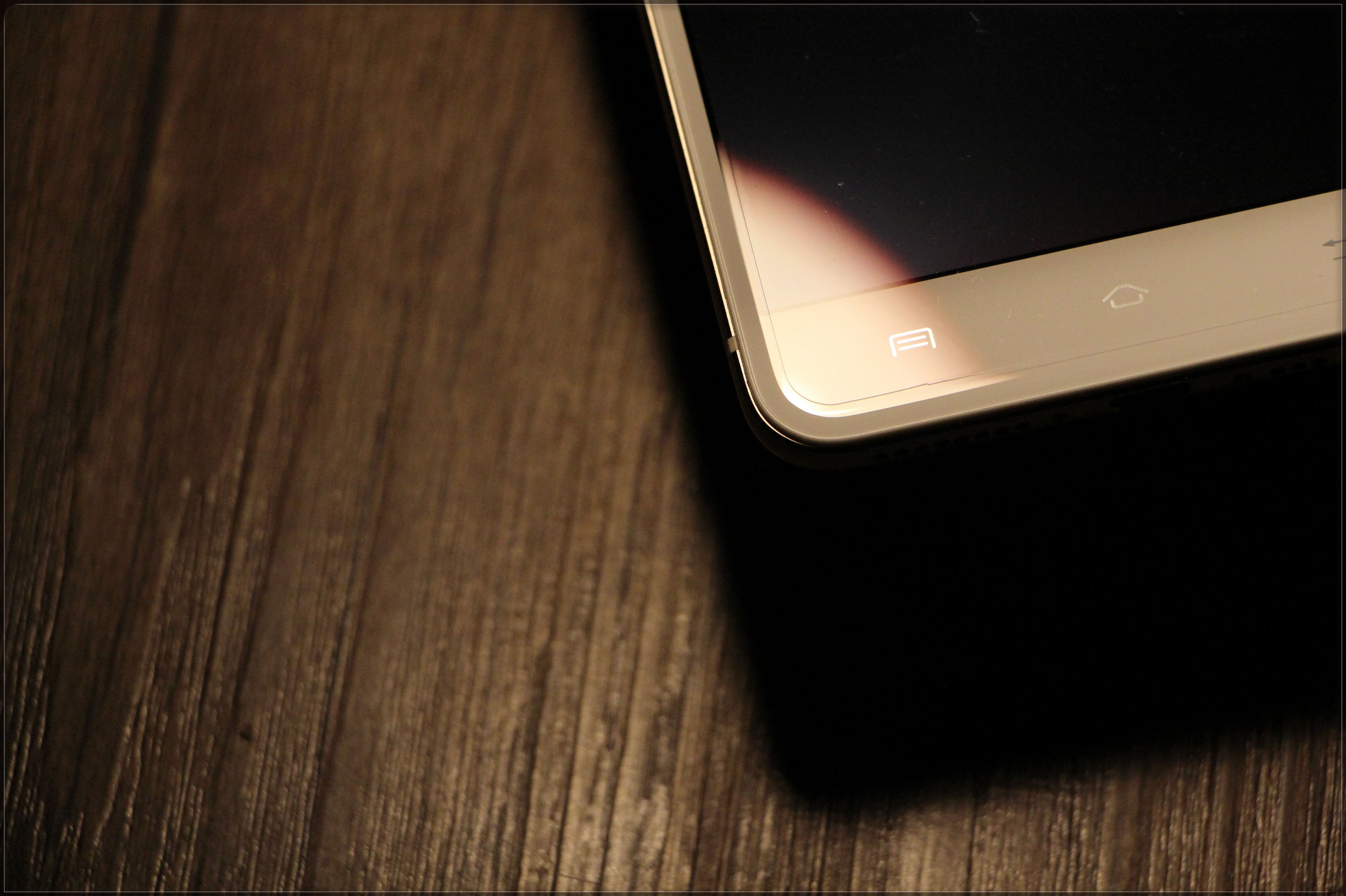 鑻规灉鎵嬫満鍝佽川,鑻规灉鍝佽川