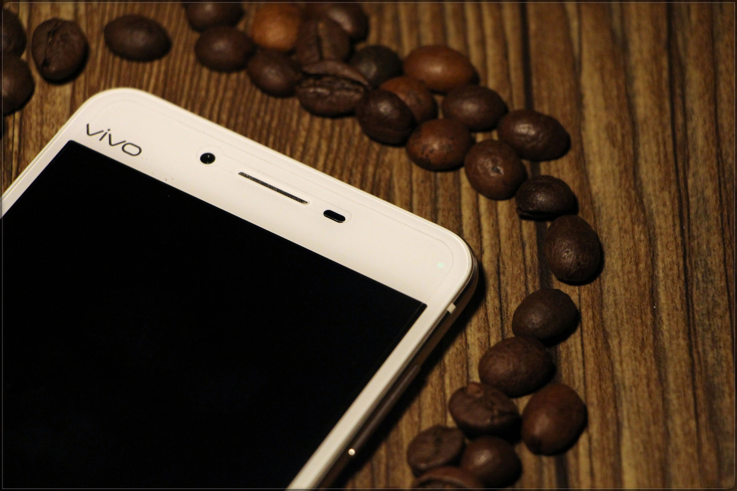 鑻规灉鎵嬫満鍝佽川,鑻规灉鍝佽川