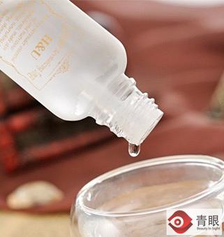 化妆品中有哪些是易燃易爆炸,化妆品使用说明和注意事项