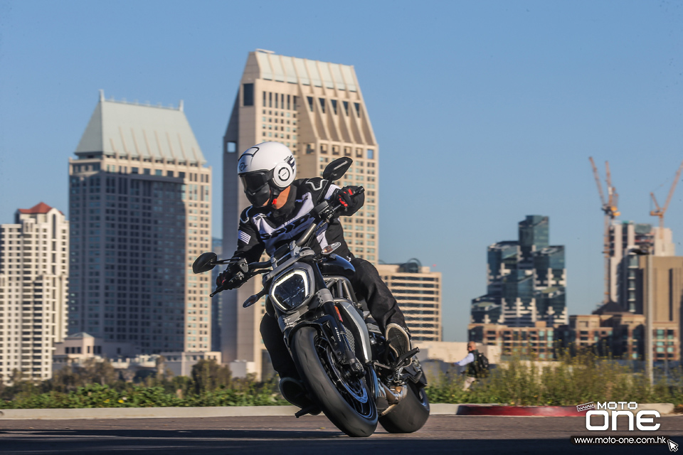 2016款杜卡迪大魔鬼XDIAVELS海外评测