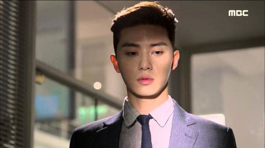 今年韩国最流行的发型减龄,今年流行韩国发型