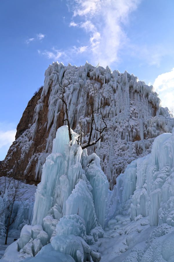 沕沕水冰瀑冰灯特价票,沕沕水景区冰灯需要门票吗