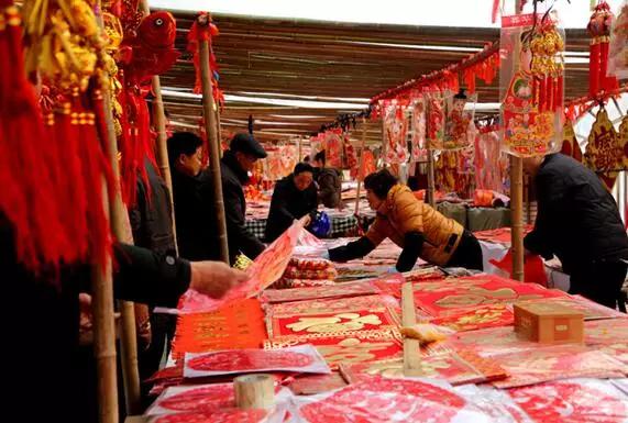 秒杀复制群发！让你见识啥叫”最威武霸气的拜年”！