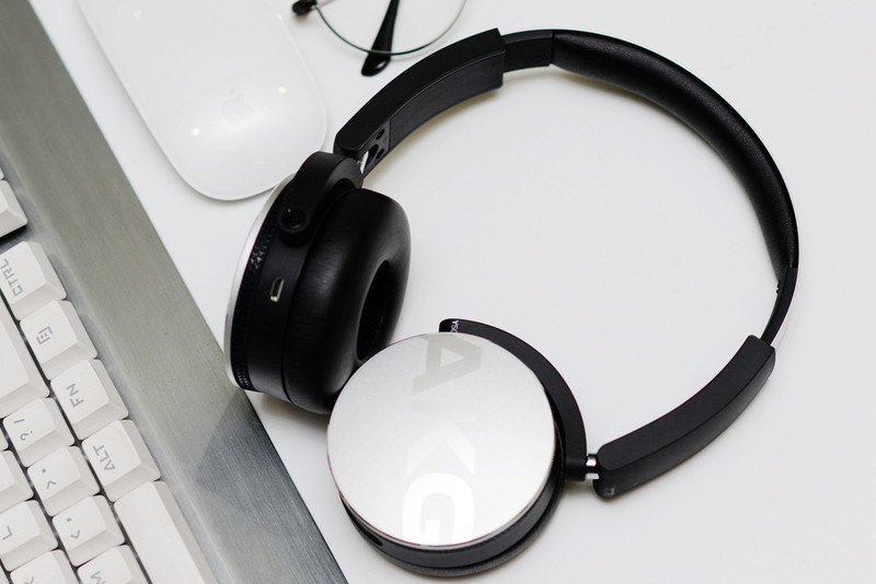 akg耳机y50bt,akgy50bt降噪吗