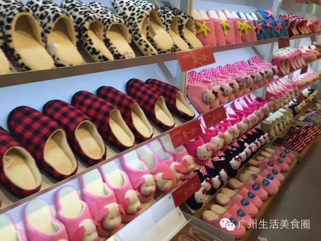 天河体育中心的商场,天河体育中心卖衣服