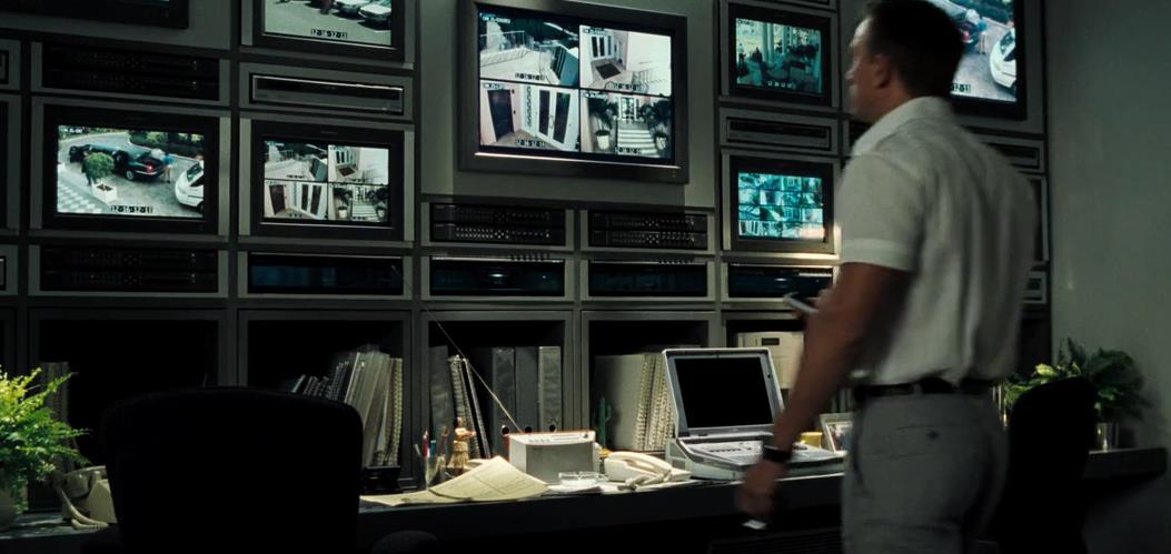 还记得06年的索尼吗,《007:皇家*场赌**》中那些数码科技