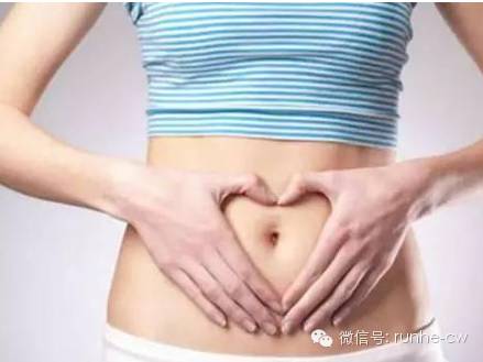 15岁女孩的子宫内竟有大量红色液体，检查结果却令妈妈愕然不已