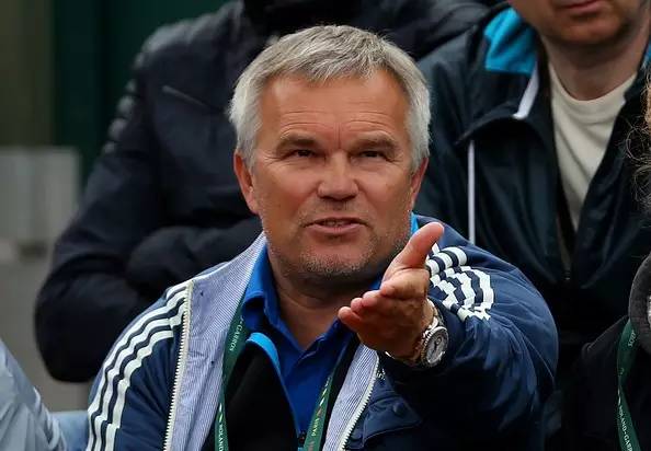 当足球遇上网球：巴萨名宿的侄子竟是皇马死忠