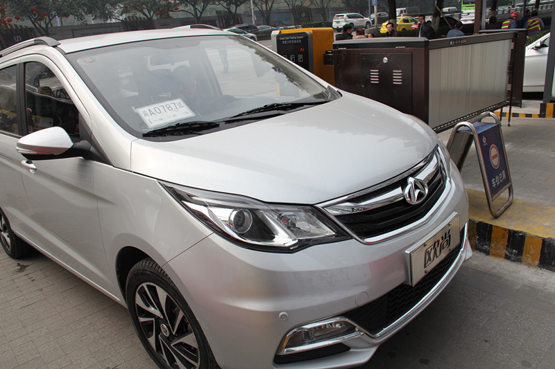 长安欧尚怎么样值得入手吗,长安欧尚科赛pro2.0t试驾视频