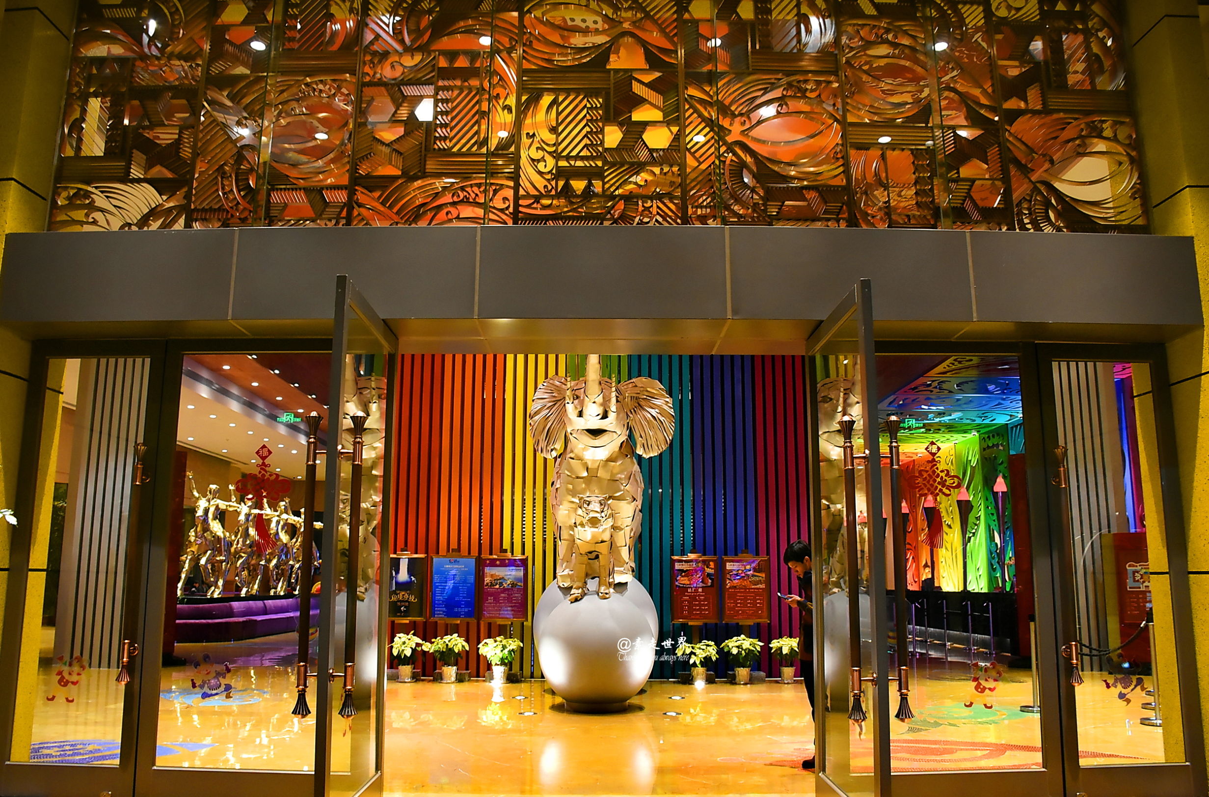 住马戏酒店游玩攻略,新年玩乐好地方