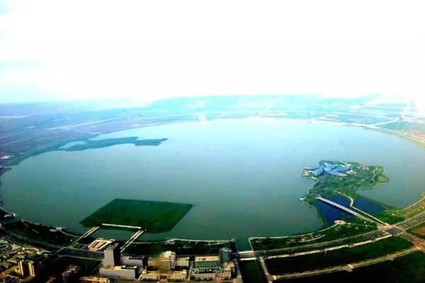 临港新城,上海的“迪拜”?上海的“横滨”?